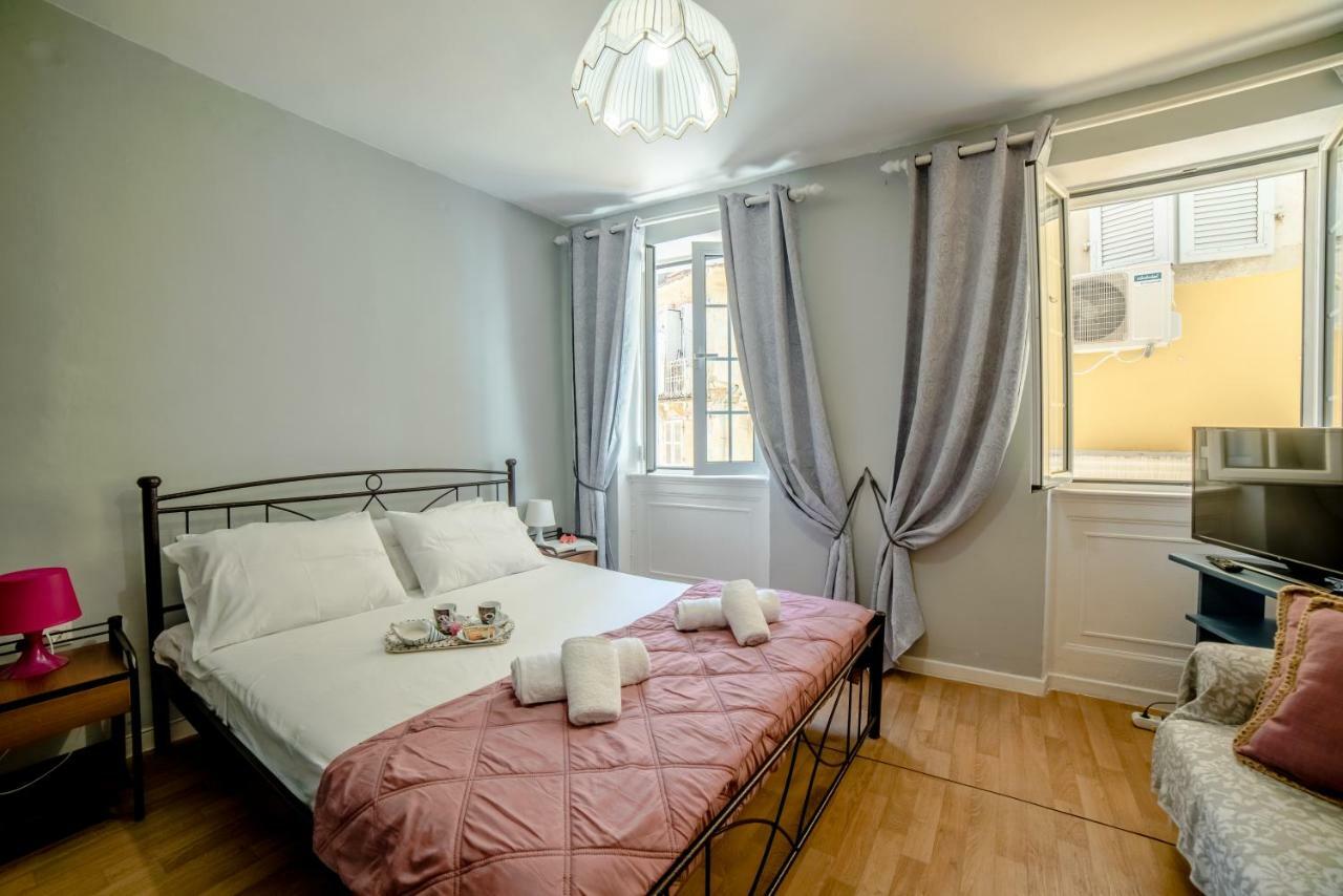 Next 2 Cathedral - Corcyra Apartment Corfu  Extérieur photo